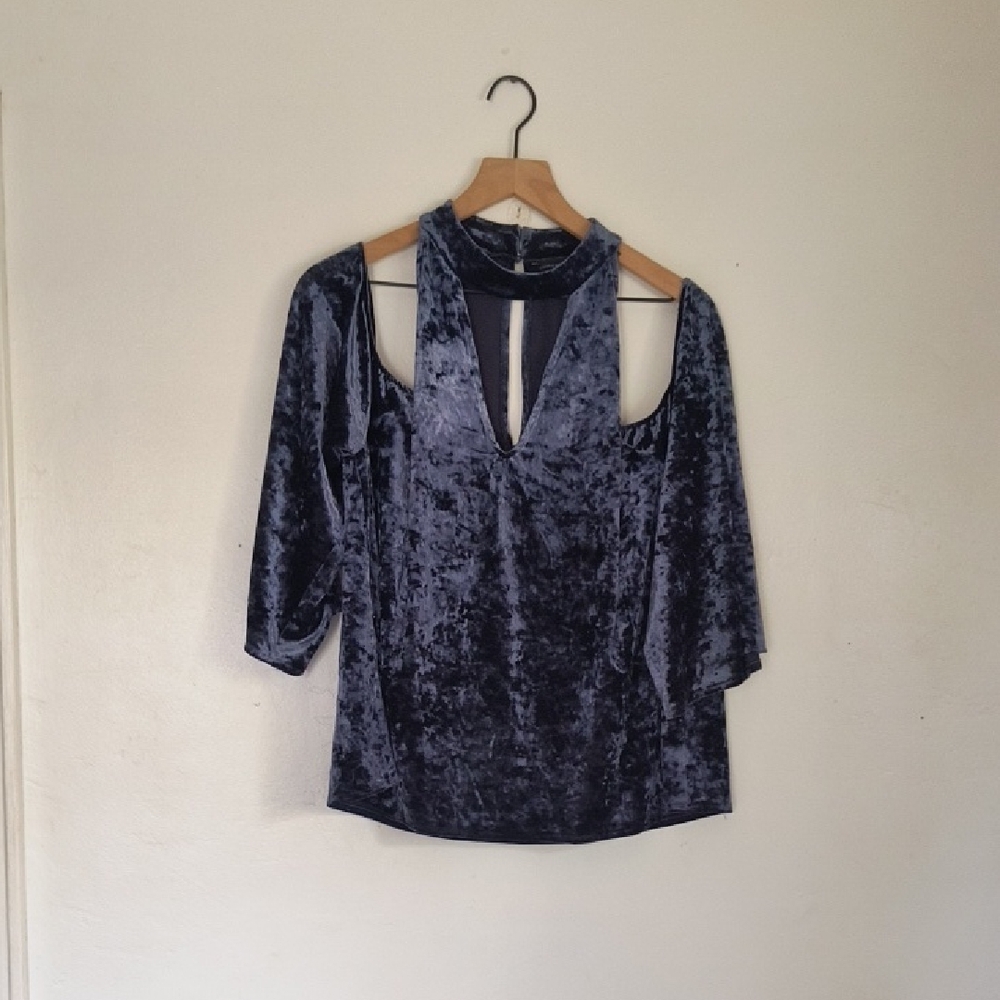 American Eagle Outfitters Blue Velvet Cut-Out Choker Bell Sleeve Top Sz XXL Wom